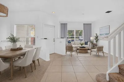 218 Lake Monterey Cir 1