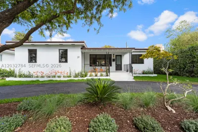 39 Palermo Ave 1
