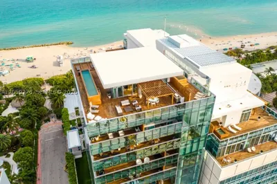 2901 Collins Ave #1602 1