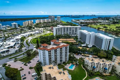 370 Golfview Road #901 1