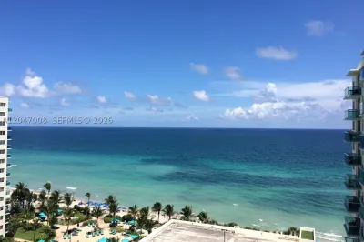 3901 S Ocean Dr #14Z 1