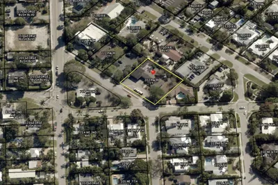 202 Palm Court 1