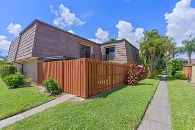 632 Springdale Circle 1