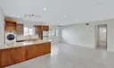 428 Collins Ave #8 Photo