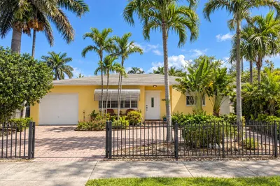 309 Lytle Street 1