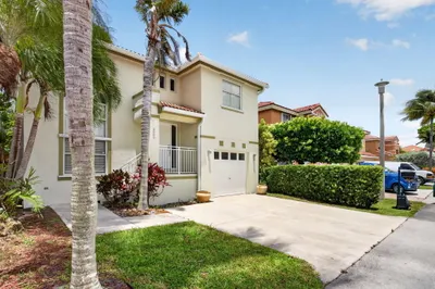 3083 W Buena Vista Drive 1