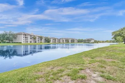 9440 Poinciana Place #101 1