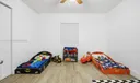 941 E 16th Pl Photo