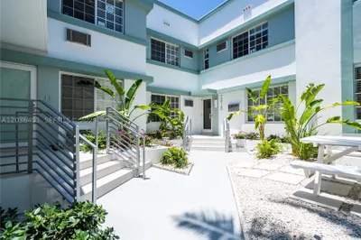 2416 Flamingo Dr #14 1