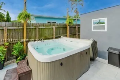 1754 SW 28th Ter 0 1