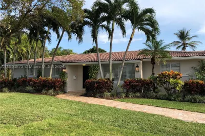 7240 SW 110th Ter 1