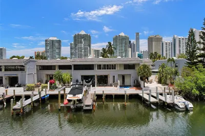 248 Poinciana Dr #506 1