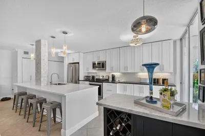 103 Half Moon Circle #C1 1