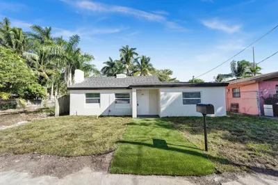 8229 NW 1st Place 1