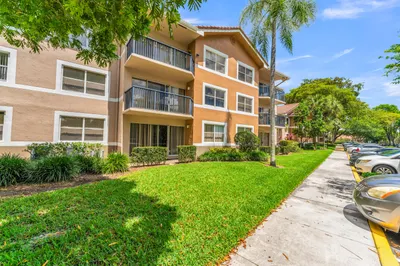 8721 Wiles Road #103 1