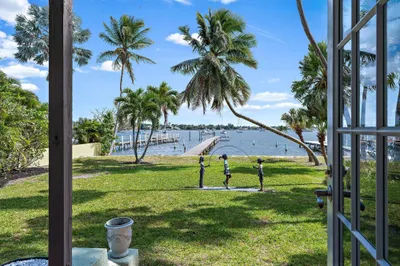 122 S Lake Drive 1