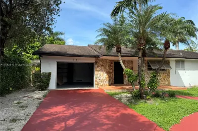331 N Biscayne River Dr 1