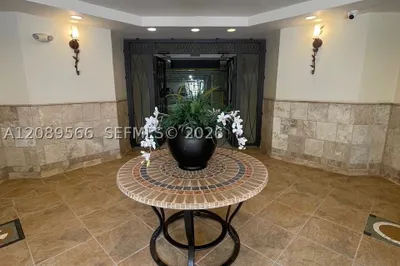 2925 NW 126th Ave #417-1 1