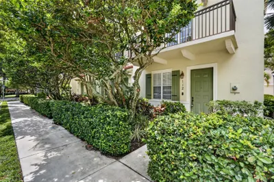 112 Osceola Ln 1
