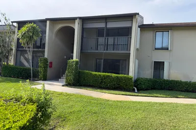 726 Sunny Pine Way #B2 1