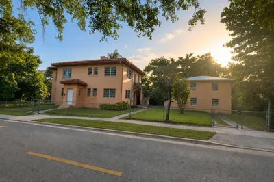 499 NE 64th Street 1