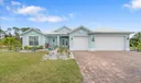 2121 SE Gidding Road Photo