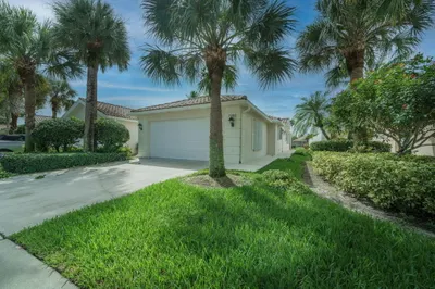 7762 Pine Island