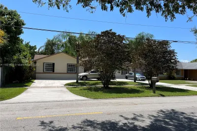 13420 SW 256th St 1