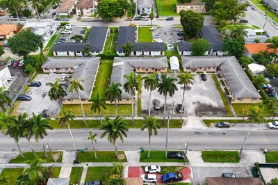 1915 NW 28th St 1