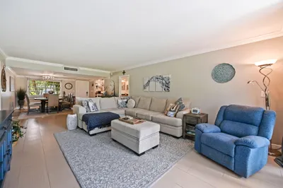 800 Cypress Boulevard ##103 1