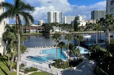 2900 NE 14th Street Causeway #514 1