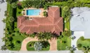 200 Cascade Lane Photo