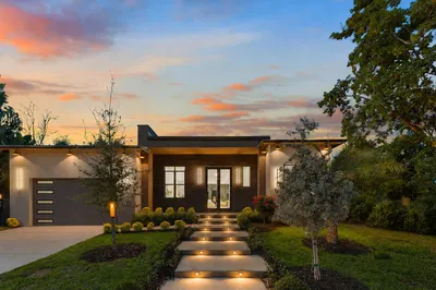 801 SE 6th Court 1