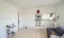 265 E 7th St Photo