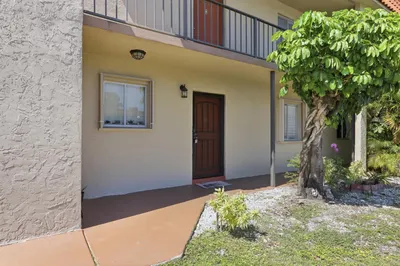 6074 Forest Hill Boulevard #101 1