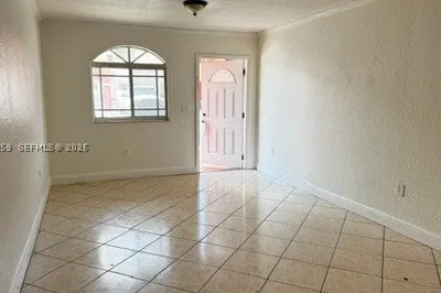 11051 W Okeechobee Rd #101 1