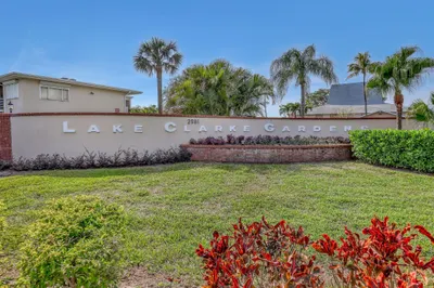 2581 N Garden 108 Drive N #108 1