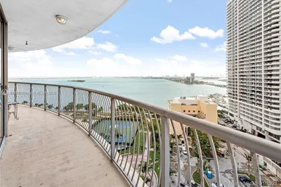 1750 N Bayshore Dr #1602 1