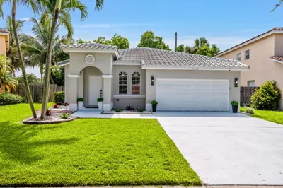 4315 NW 45th Terrace 1
