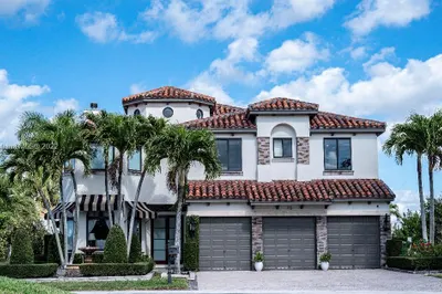 773 SW 167th Ave 1