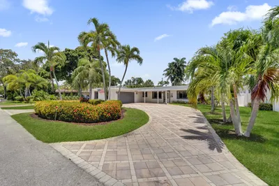 1745 NE 36th Street 1