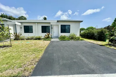 2375 NW 105th St #. 1