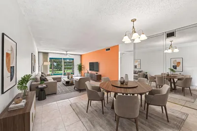 2901 VICTORIA Circle #D2 1