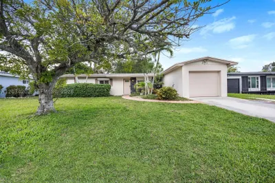 8771 SW 200th Ter 1