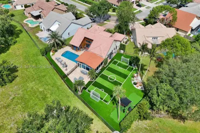 3222 Beechberry Cir 1