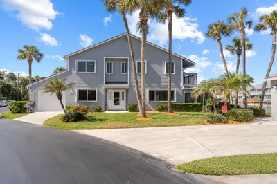 4949 N Highway A1a #196 1