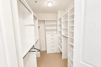 3600 Oaks Clubhouse Drive #501 1
