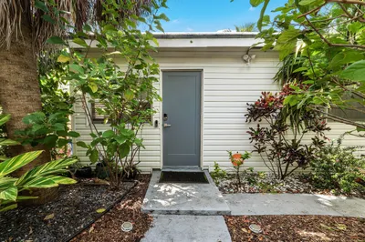 1309 Lucerne Avenue 1