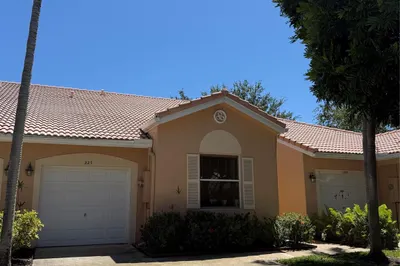 227 Coral Trace Ln 1
