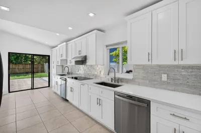 7602 Silver Woods Court 1